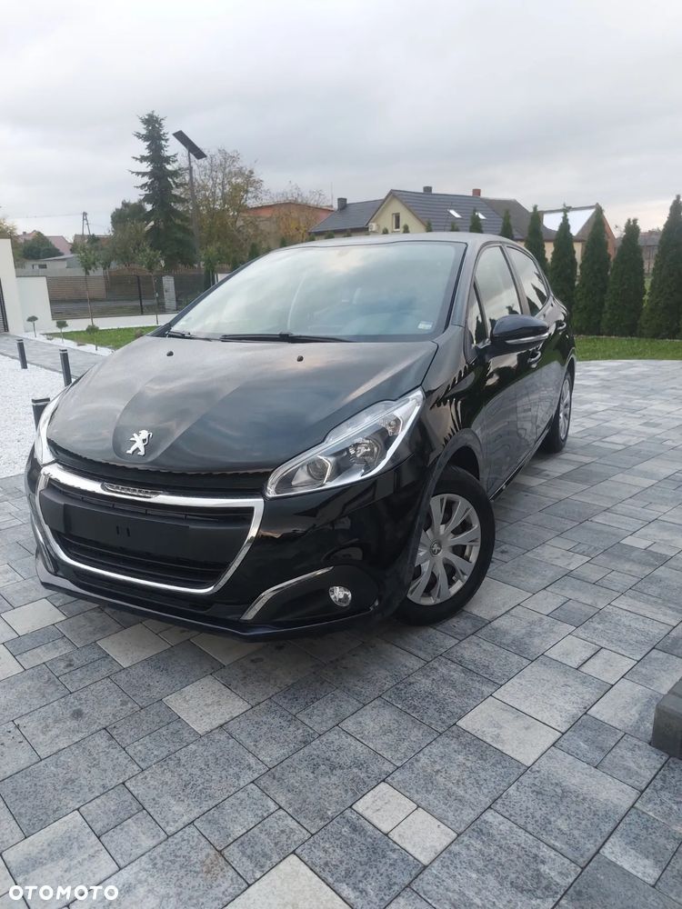 Peugeot 208 1.2 VTi Style - 1