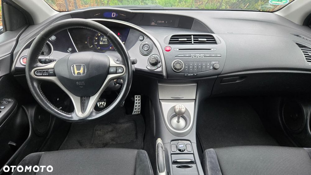 Honda Civic 1.8i-VTEC Type S - 11