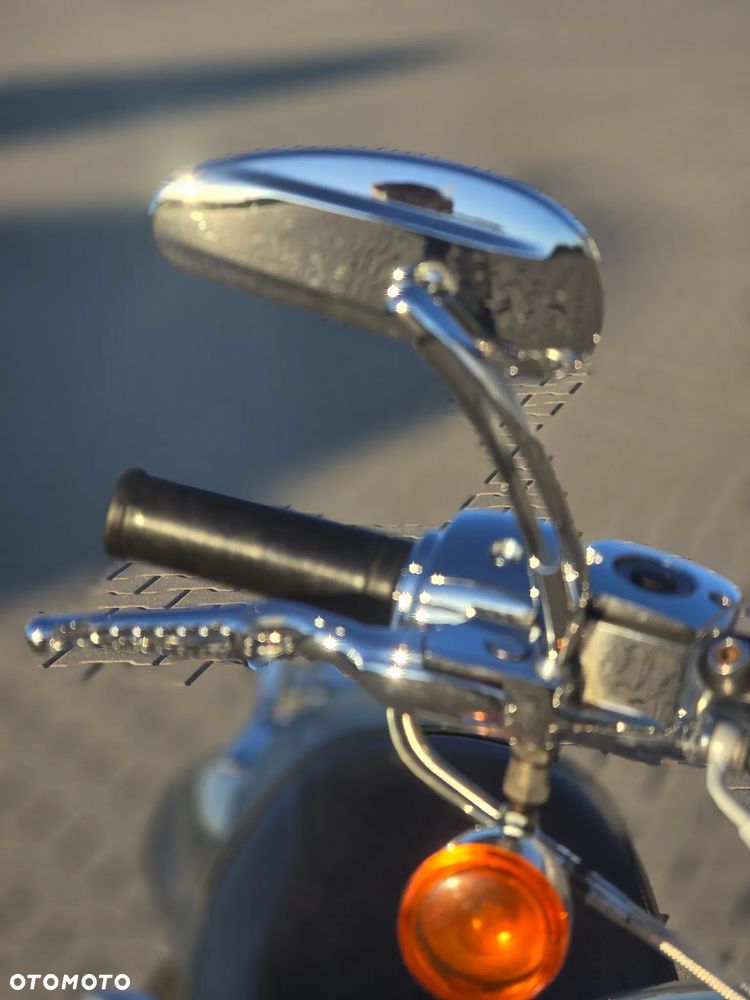 Harley-Davidson V-Rod Street Rod - 8