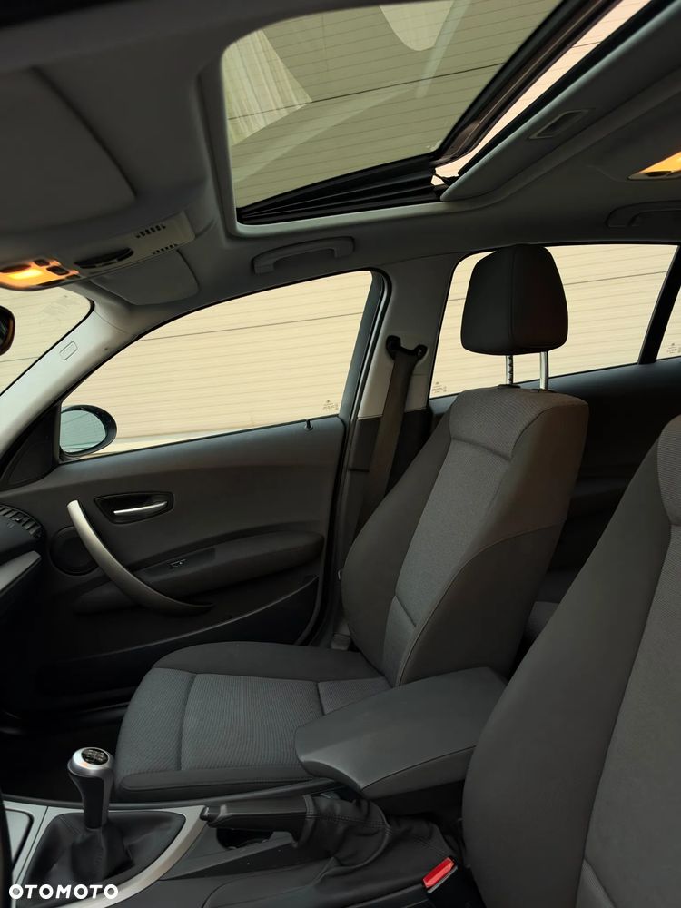 BMW Seria 1 116i - 20