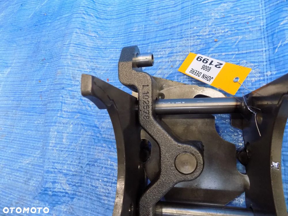 John Deere seria 6000, 6600  6506 widełki WOM L102578 6800 6900 - 4