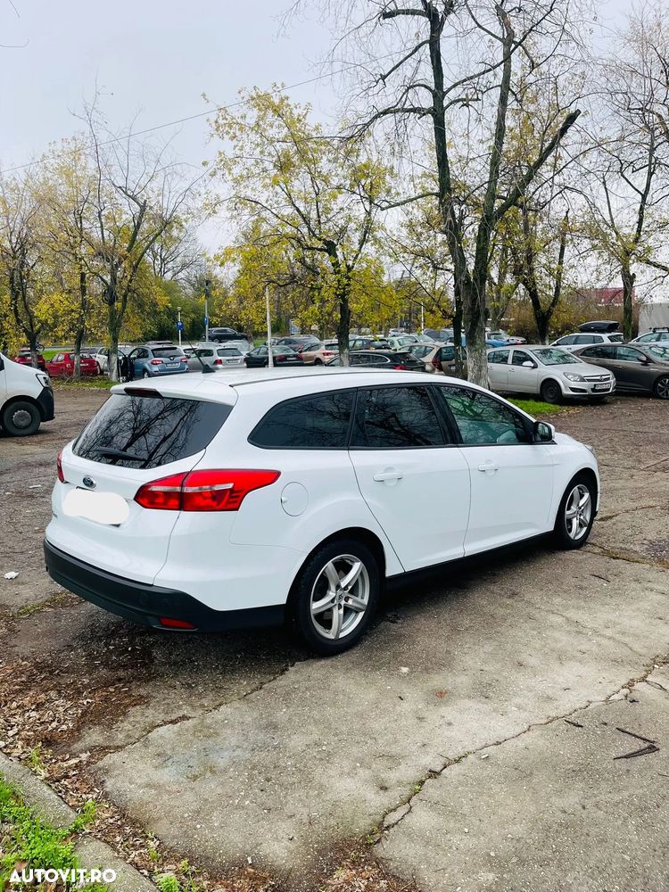 Ford Focus 1.5 TDCi ECOnetic 88g Start-Stopp-System Trend - 6