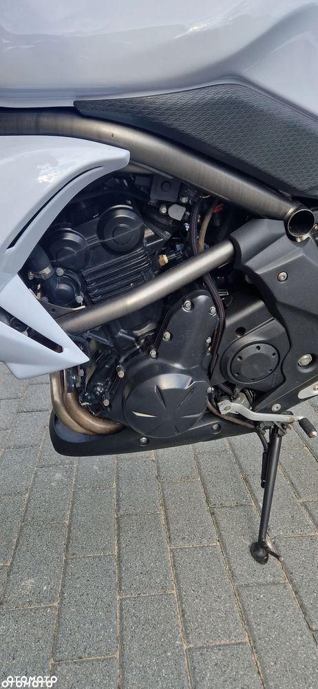 Kawasaki ER - 13