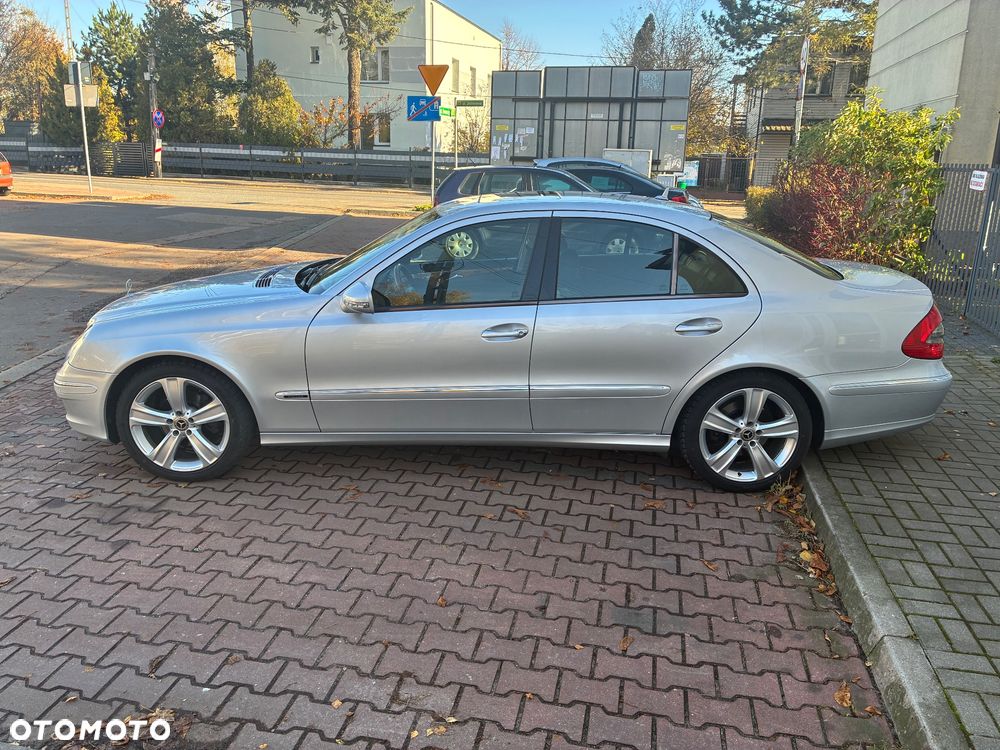 Mercedes-Benz Klasa E 320 CDI Elegance - 22