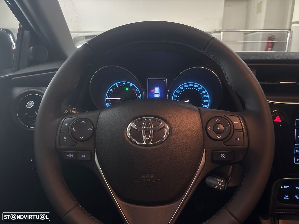 Toyota Auris Touring Sports 1.2T Comfort+Pack Sport - 14