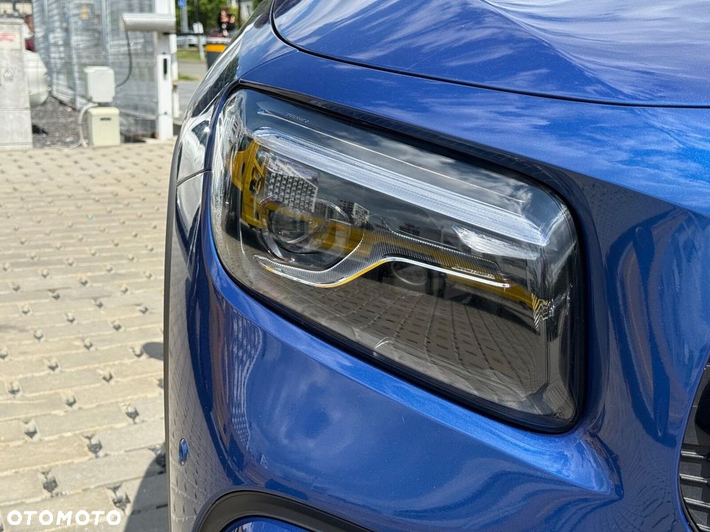 Mercedes-Benz GLB 200 d AMG Line 8G-DCT - 10