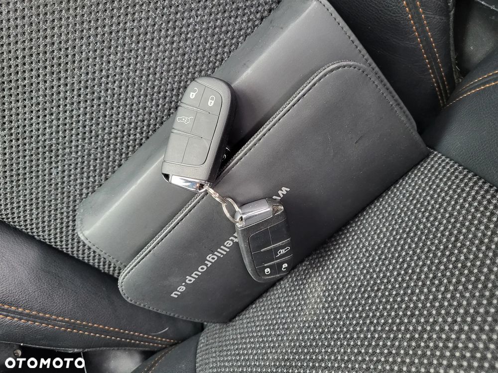 Jeep Compass 1.6 MultiJet Limited - 14