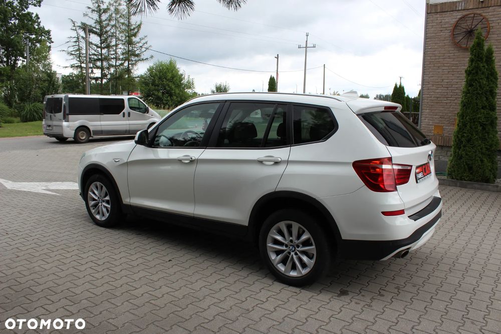 BMW X3 xDrive20d Luxury Line - 6