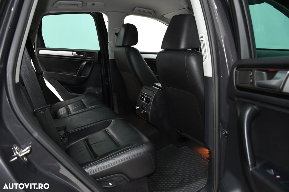 Volkswagen Touareg 3.0 V6 TDI DPF Mountain - 6
