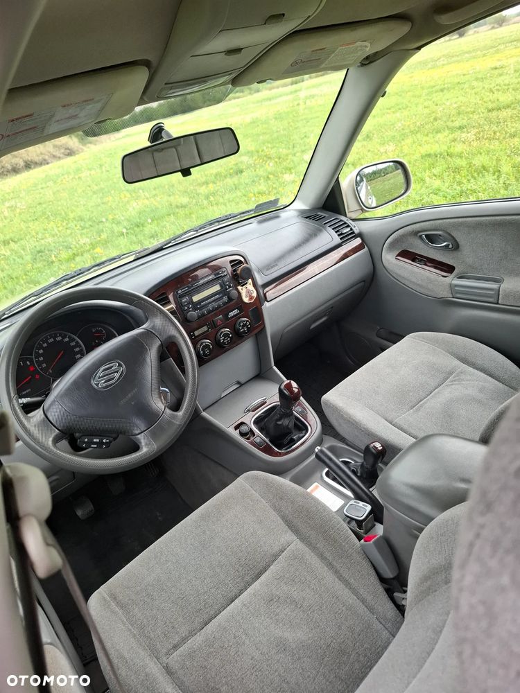 Suzuki Grand Vitara 2.7 V6 - 15