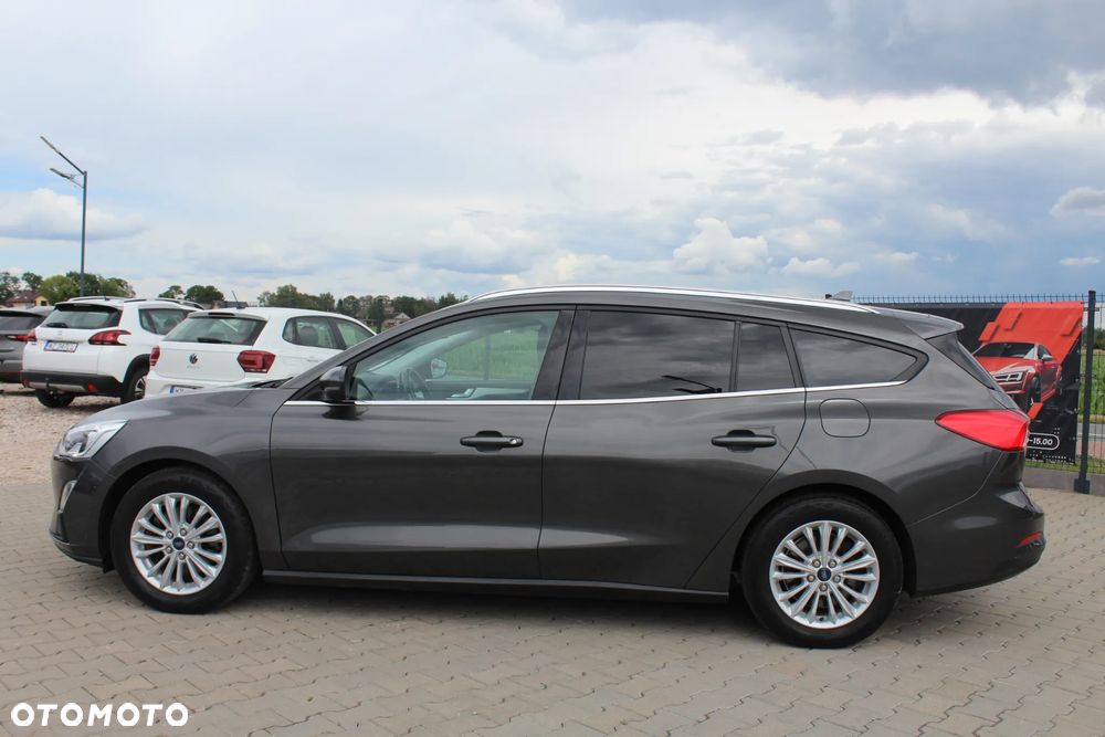 Ford Focus 1.0 EcoBoost STart-Stopp-System TITANIUM - 12