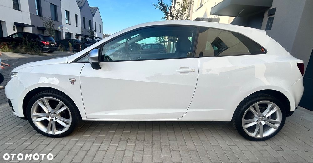 Seat Ibiza SC 1.6 16V Sport - 19