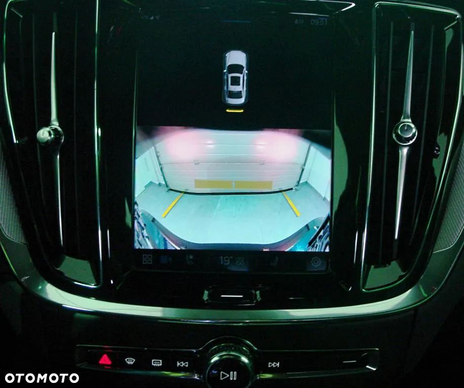 Volvo S60 B5 B AWD Ultimate Dark - 23