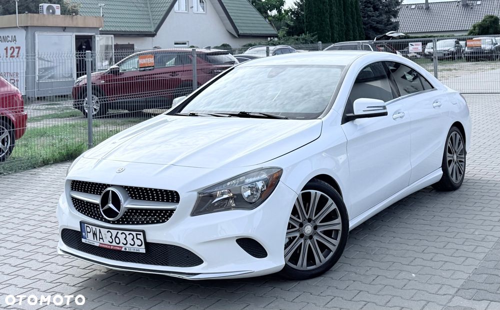 Mercedes-Benz CLA - 10