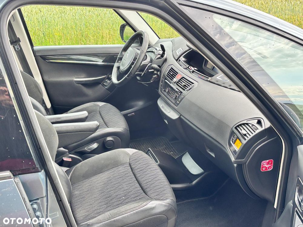 Citroën C4 Picasso 1.6 e-HDi FAP EGS6 Exclusive - 13