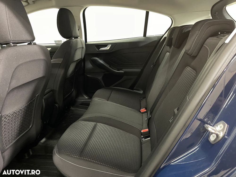 Ford Focus 1.5 EcoBlue Connected - 11