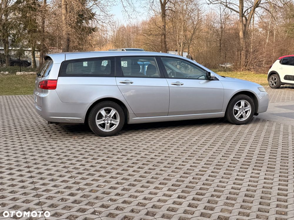 Honda Accord 2.0 i Executive - 7