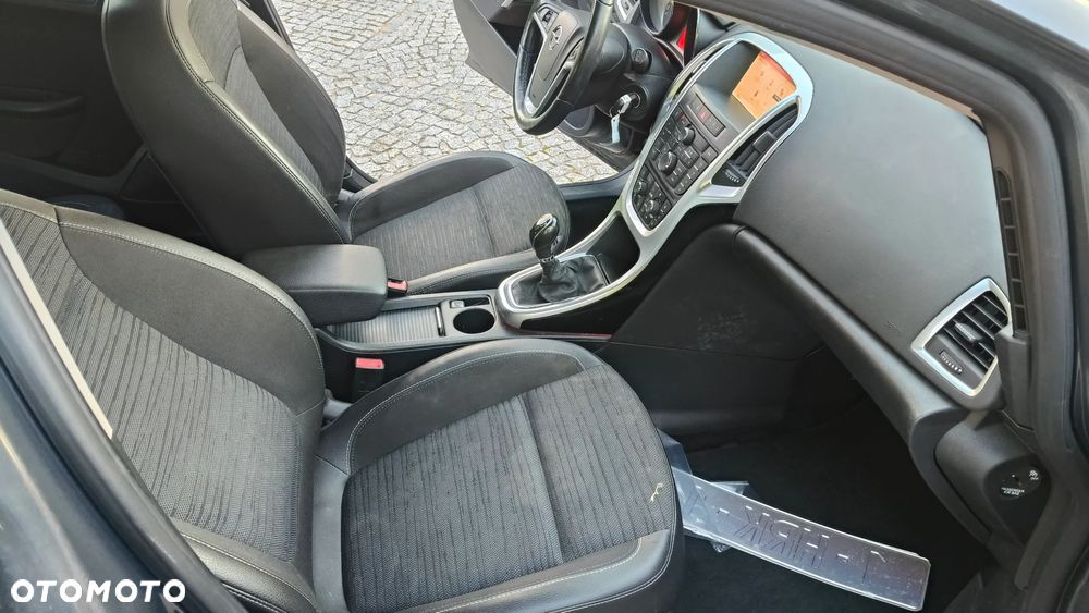 Opel Astra 1.6 ENERGY - 11