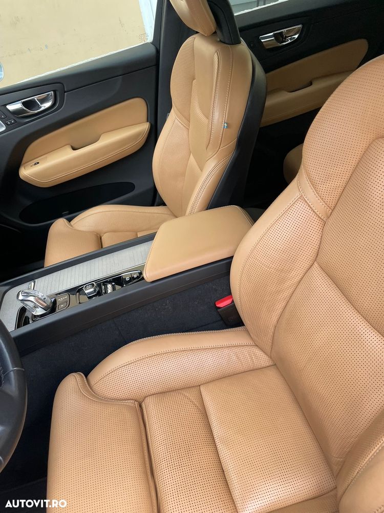 Volvo XC 60 T8 Twin Engine AWD Inscription - 21