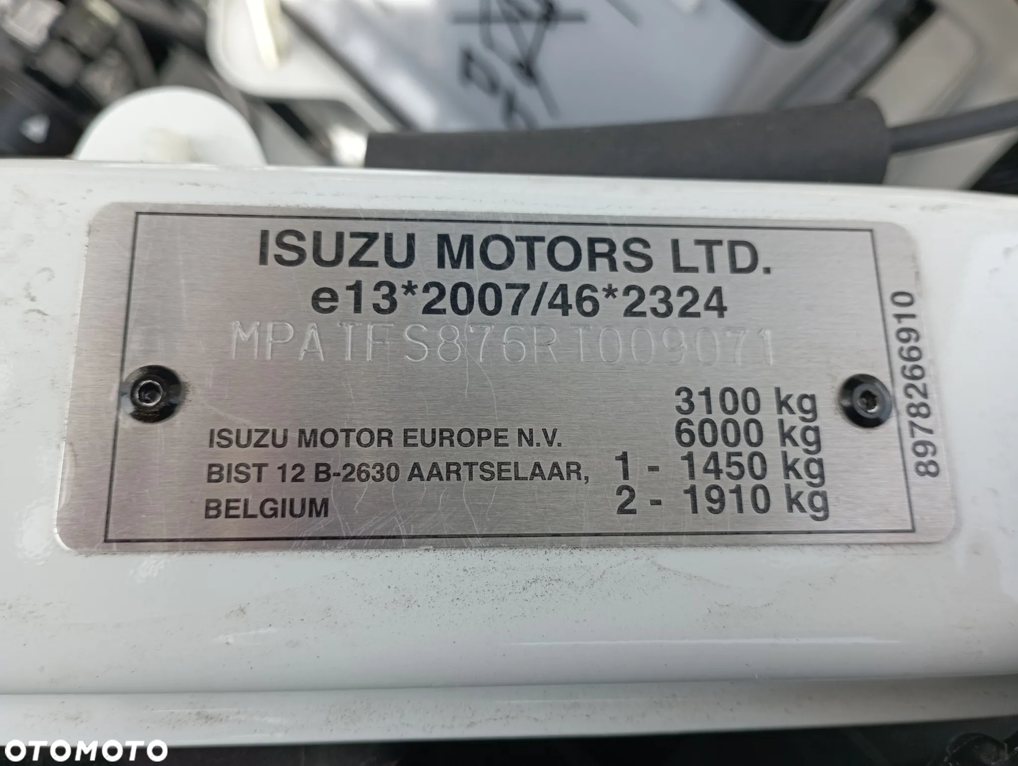 Isuzu D-Max 1.9 EC LS - 30