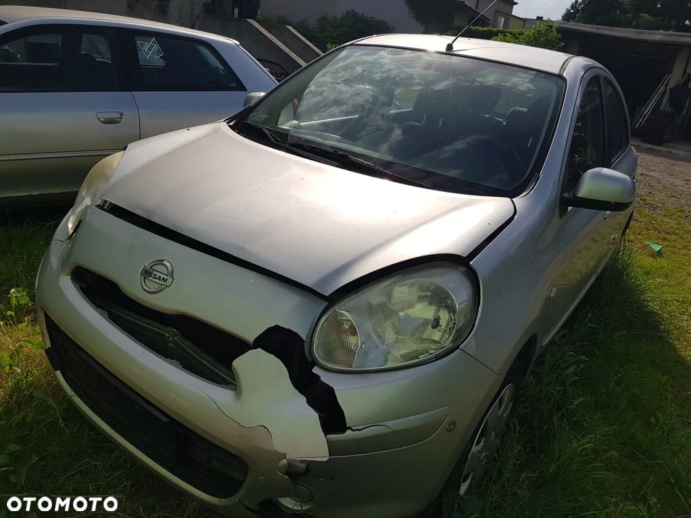 Nissan Micra - 2