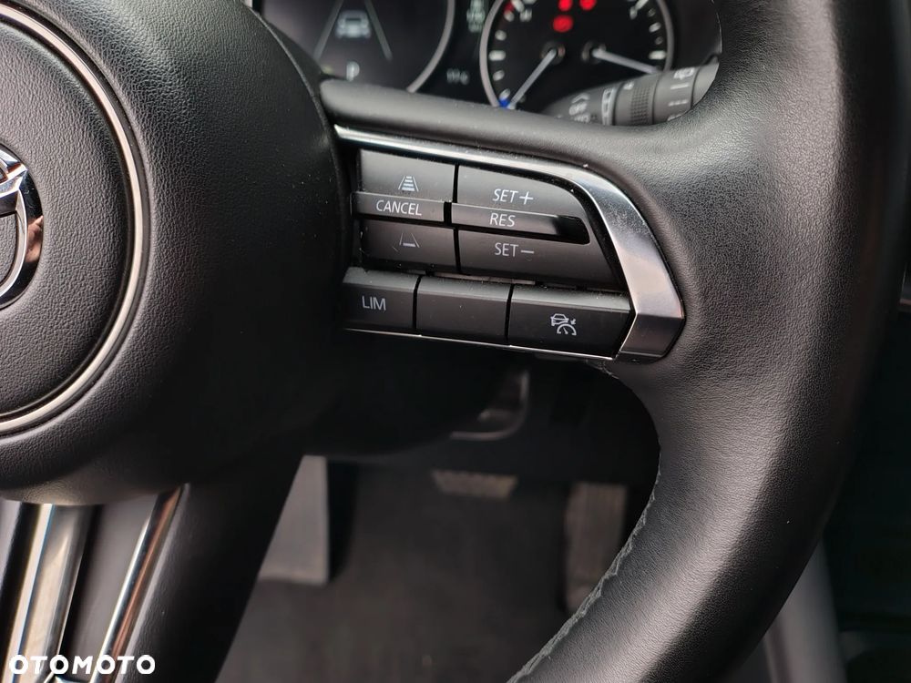 Mazda 3 2.0 mHEV Centre-Line - 14