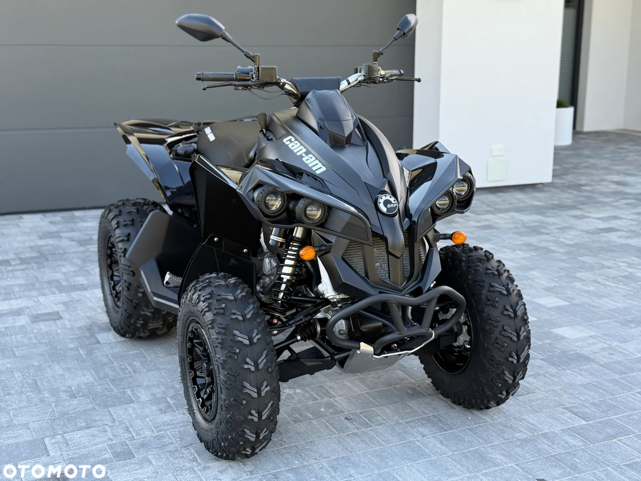 Can-Am Renegade - 11