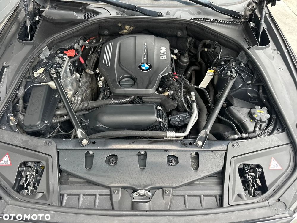 BMW Seria 5 520d - 9