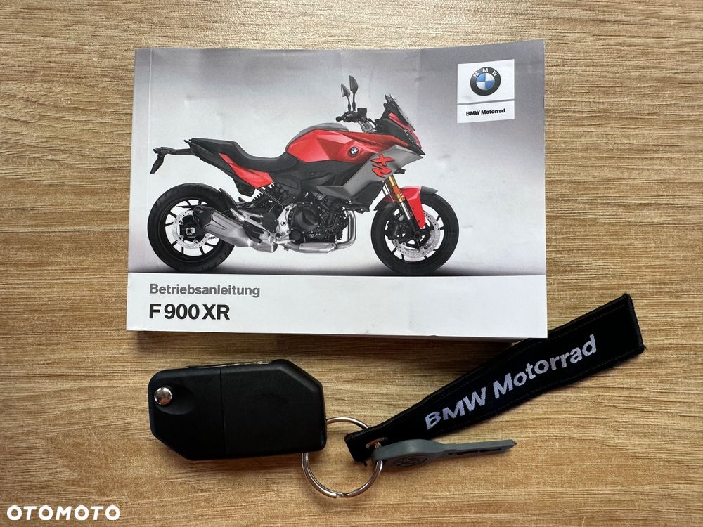 BMW XR - 10