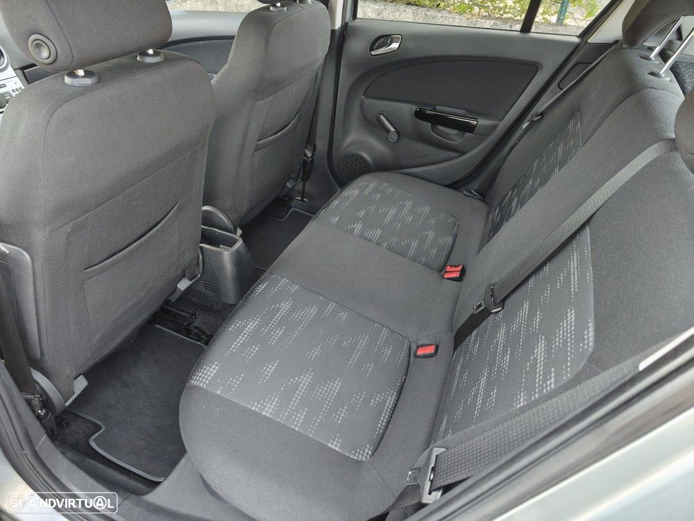 Opel Corsa 1.2 Enjoy - 21