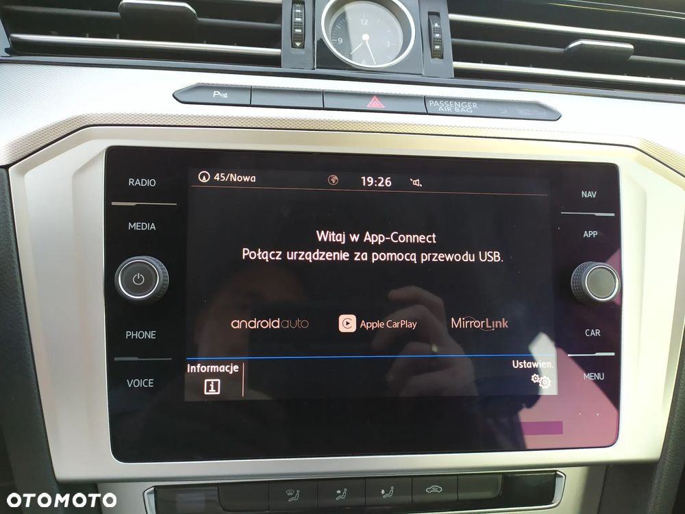 Volkswagen Passat 2.0 TDI SCR Comfortline - 7