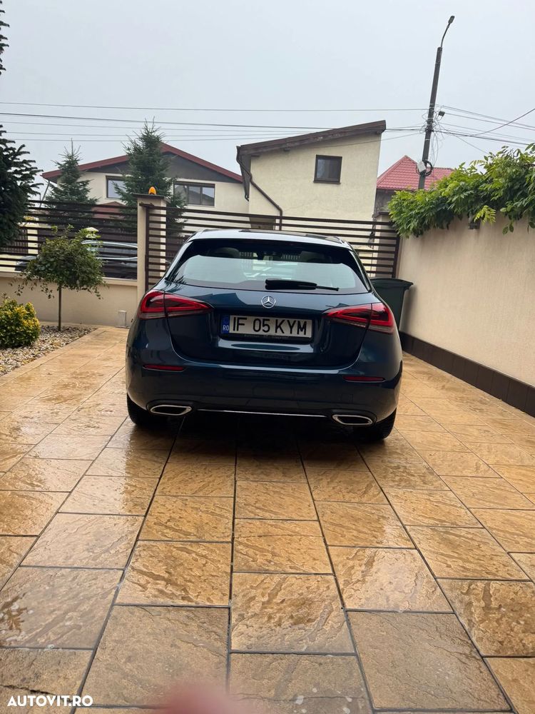 Mercedes-Benz A 220 4MATIC Sedan Aut. - 4