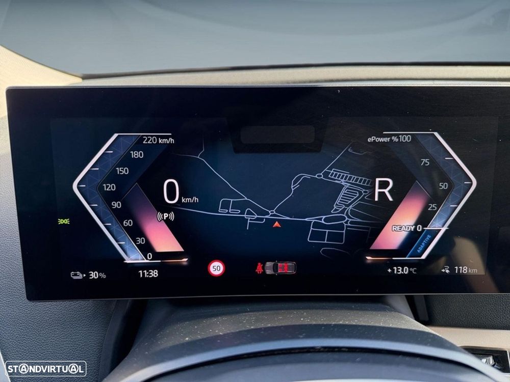 BMW iX xDrive 40 - 17