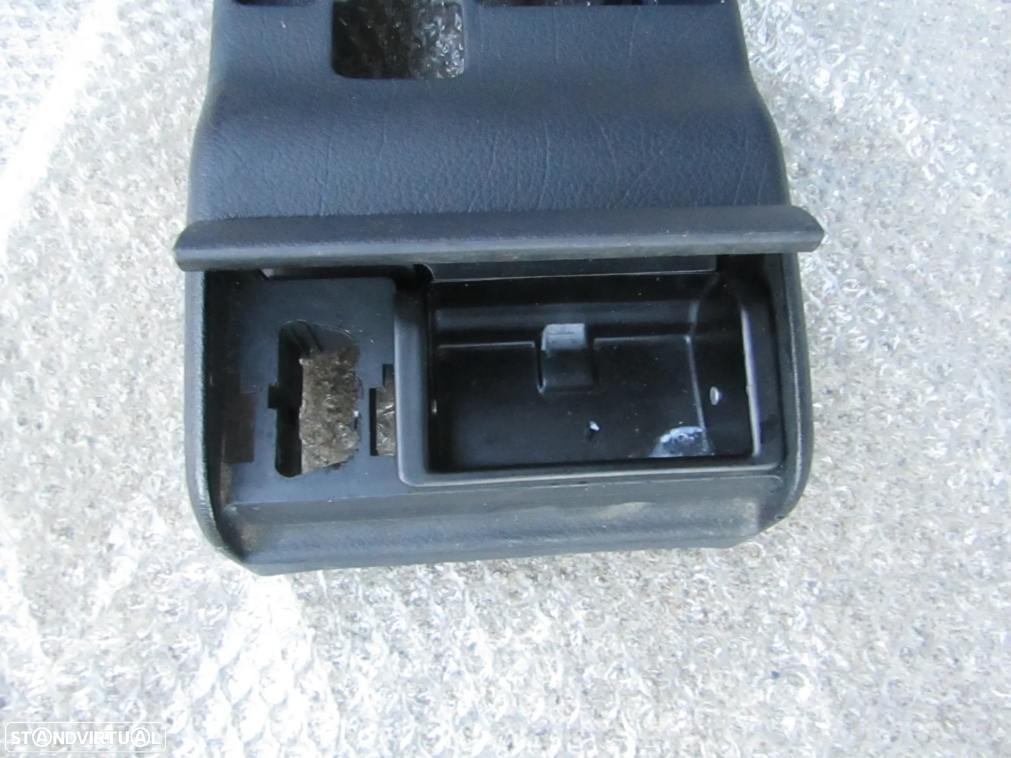 Consola central Audi A4 B5 ano 1998 - 7