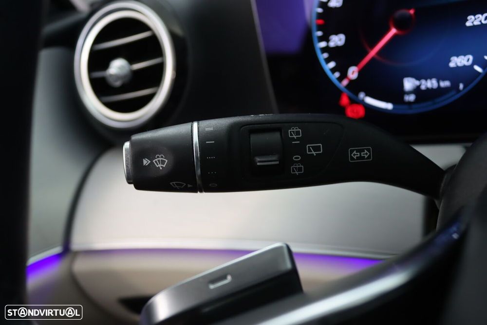 Mercedes-Benz E 300 de Avantgarde - 13