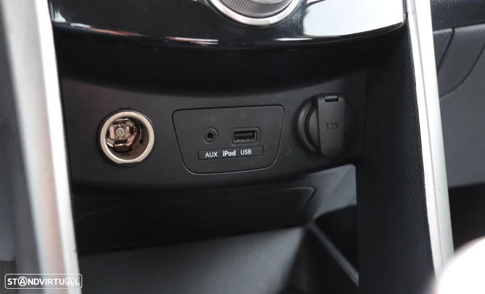 Hyundai i30 1.6 CRDI Blue Comfort - 21