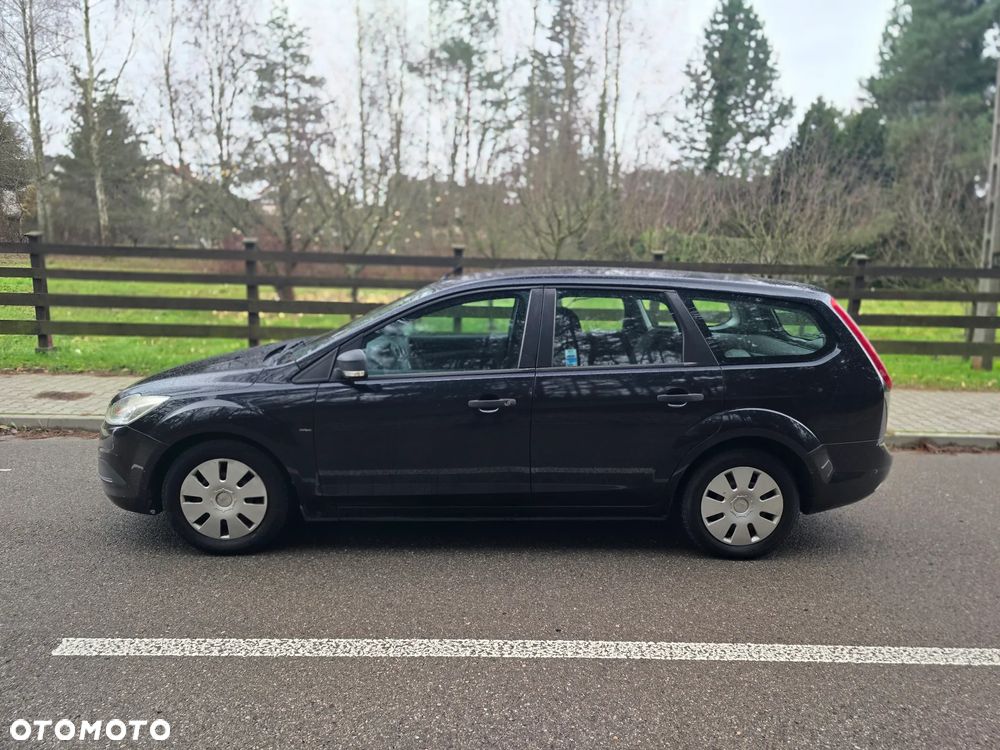 Ford Focus 1.6 Trend - 18