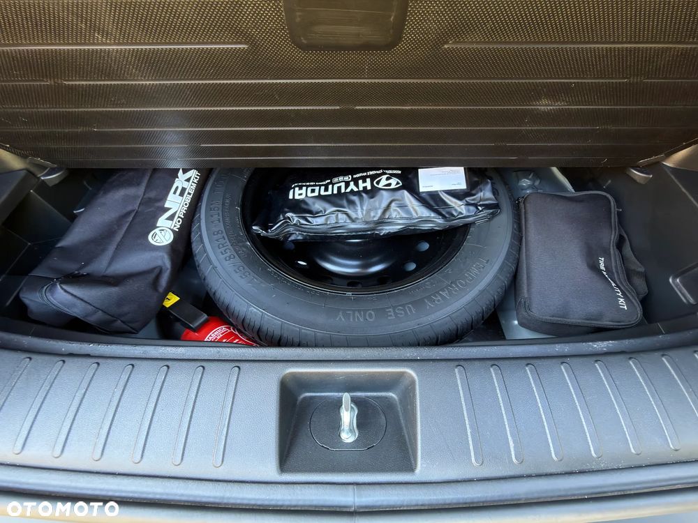 Hyundai Tucson 1.6 T-GDi HEV Executive 4WD - 31
