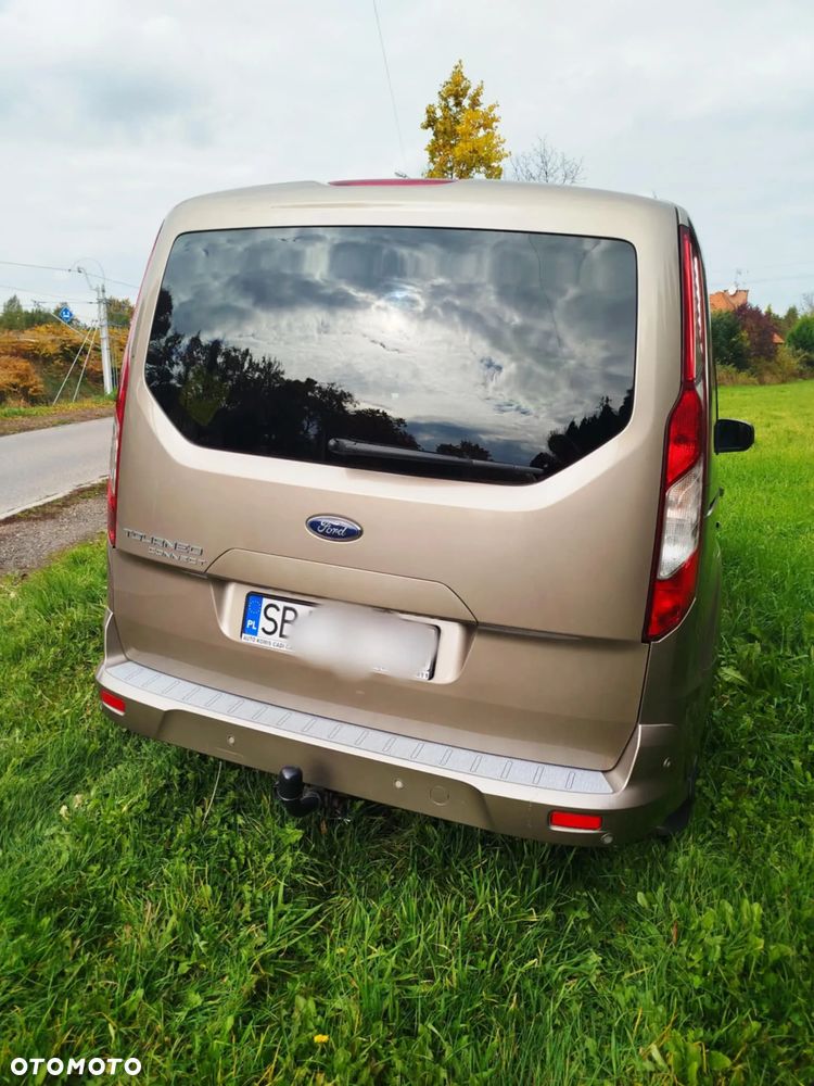 Ford Tourneo Connect 1.5 TDCi Titanium - 6