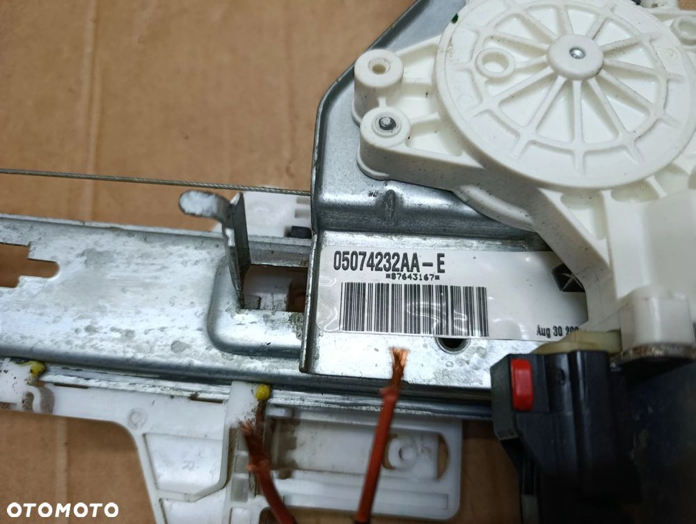 Caliber mechanizm szyby tylne tył lewe prawe Europa Dodge 05074232AA-E - 2