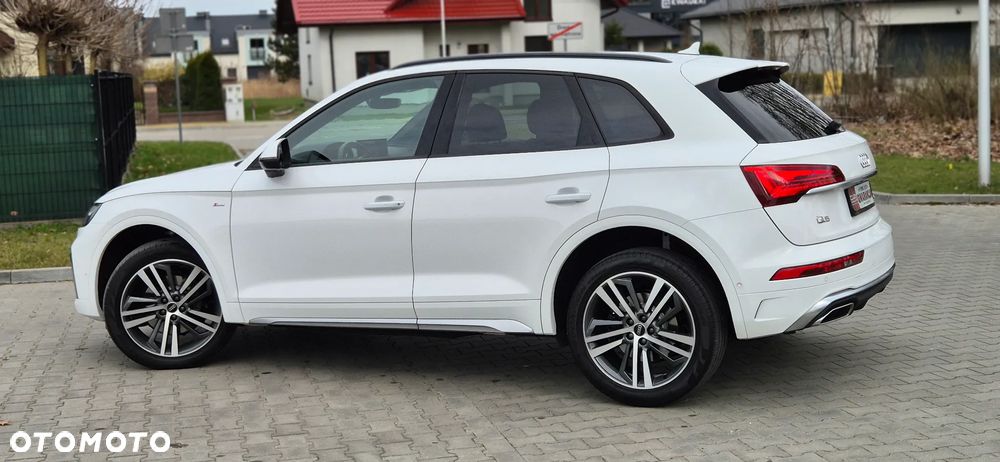 Audi Q5 40 TDI quattro S tronic S line business - 36