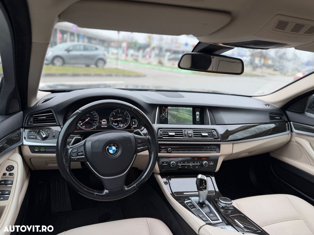BMW Seria 5 520d xDrive Aut. Luxury Line - 7