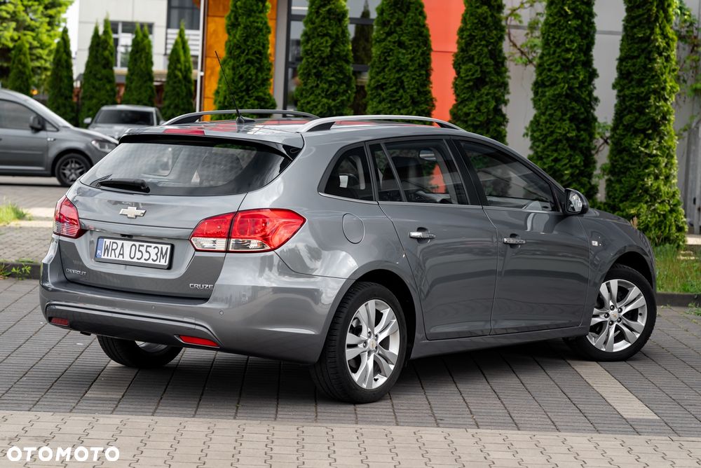 Chevrolet Cruze 1.4 T LT - 13