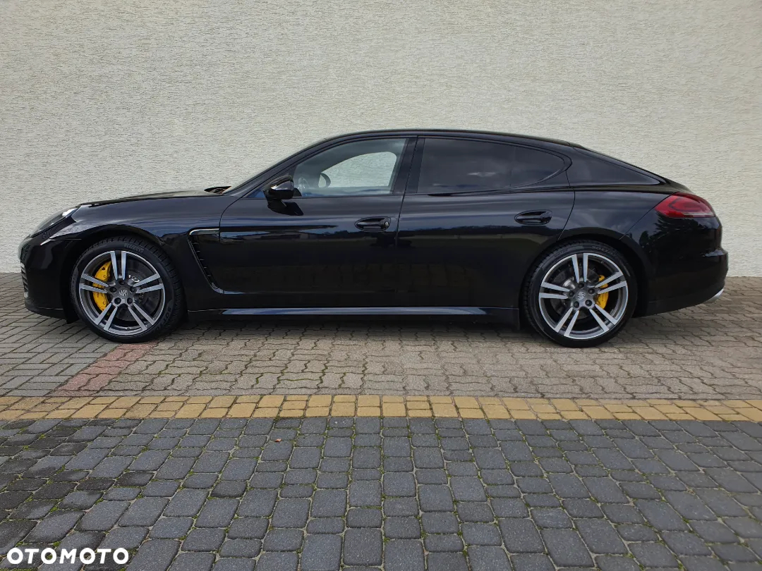 Porsche Panamera - 6