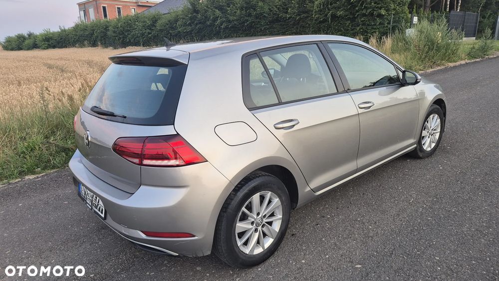 Volkswagen Golf 1.6 TDI BMT Comfortline - 4