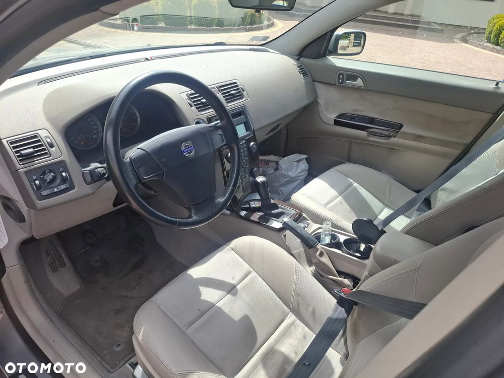 Volvo S40 2.4 Kinetic - 7