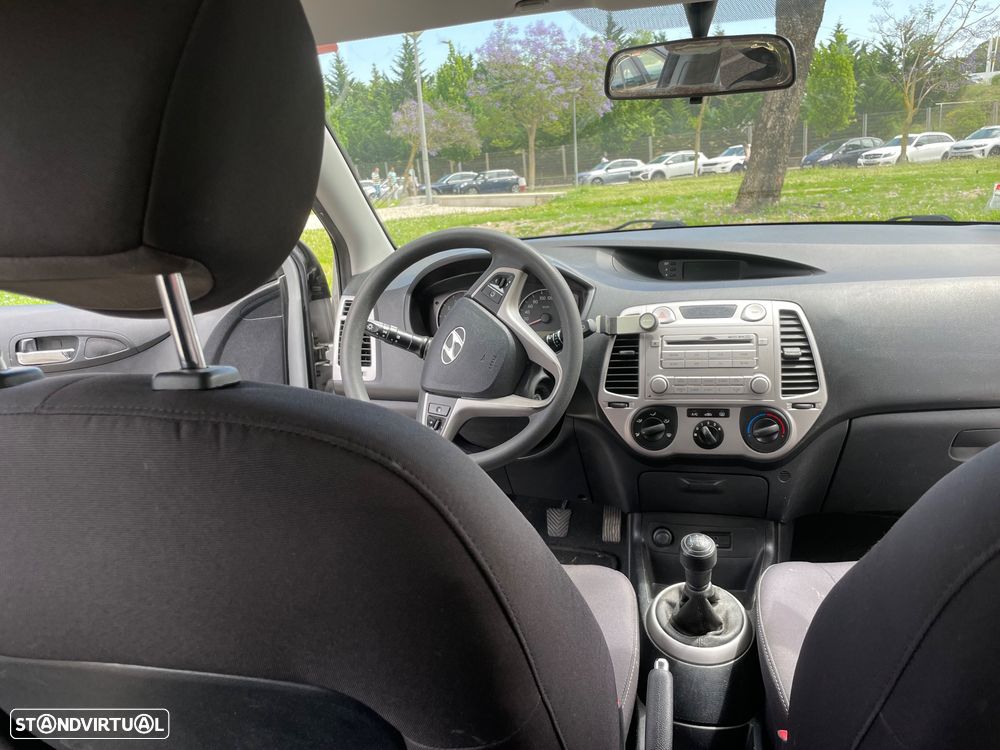Hyundai i20 1.2 Classic ESP - 2