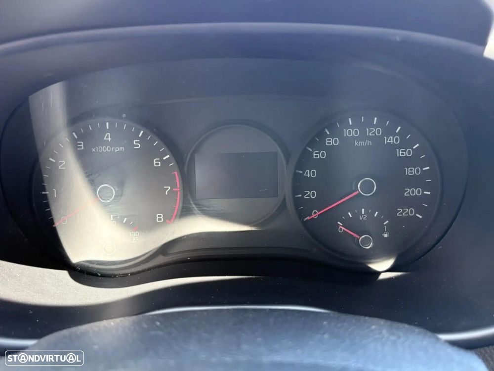 Kia Picanto 1.0 CVVT Urban - 38