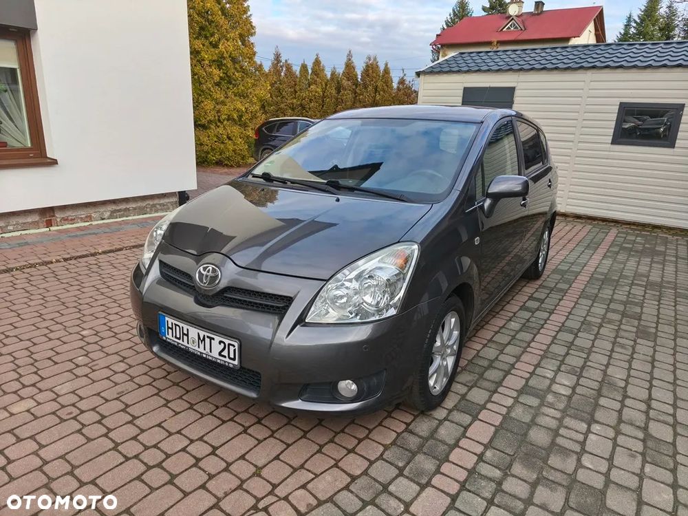 Toyota Corolla Verso 1.8 Team - 2
