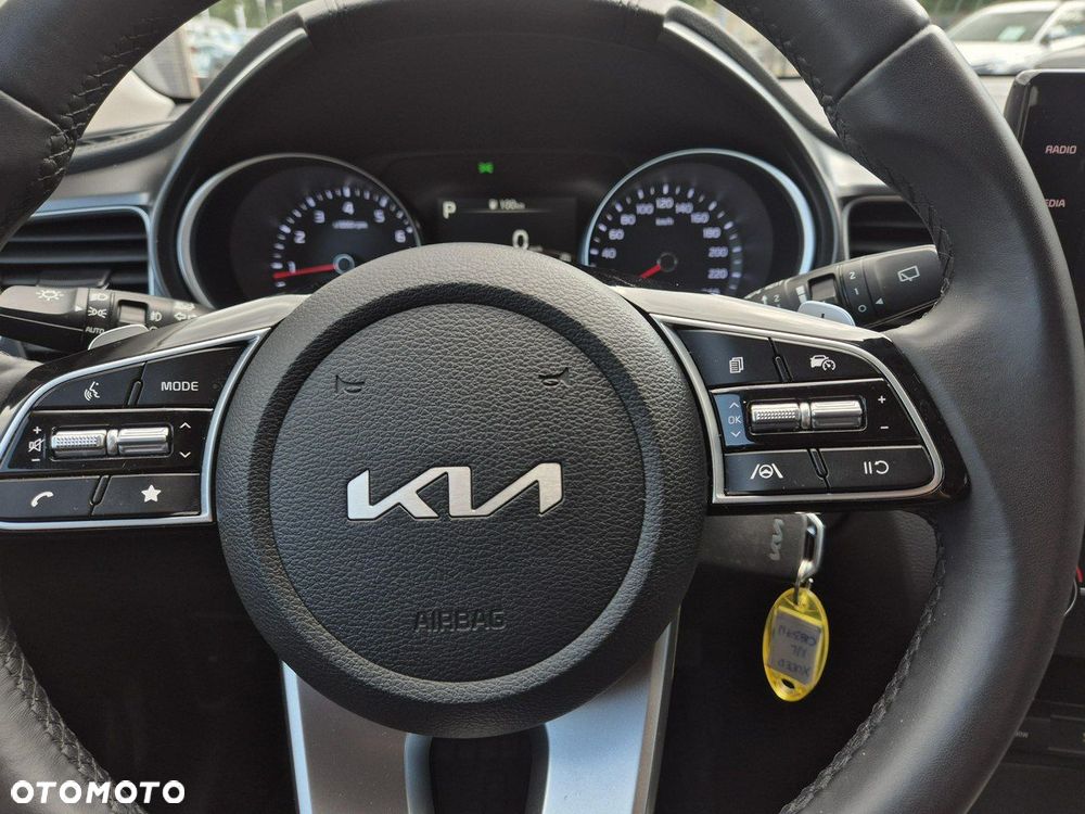 Kia XCeed - 17